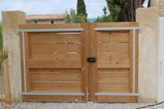 rt_menuiseries-bois-portails-coulissants-et-battants-390