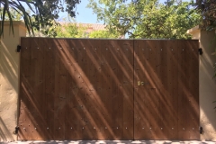 rt_menuiseries-bois-portails-coulissants-et-battants-400